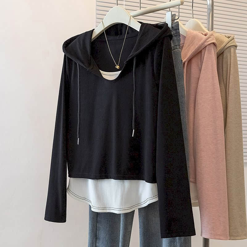 T-shirt con cappuccio, effetto - Winter Clothing Colors 2026 recensione e prezzo